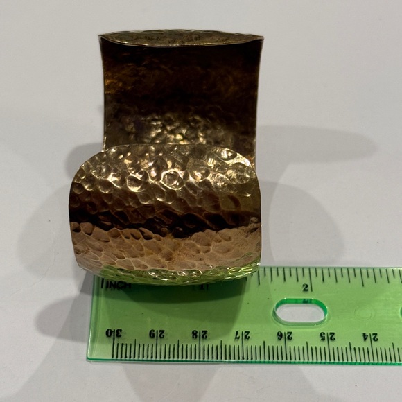 🦋 Magical Artisan Butterfly Cuff – Handmade Bronze Beauty from Mexico 🇲🇽❤️🦋🦋 - Picture 8 of 14